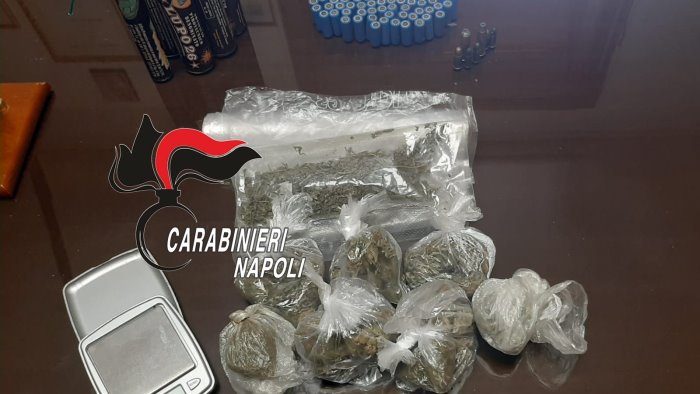 marijuana e palle di fuoco carabinieri arrestano 30enne