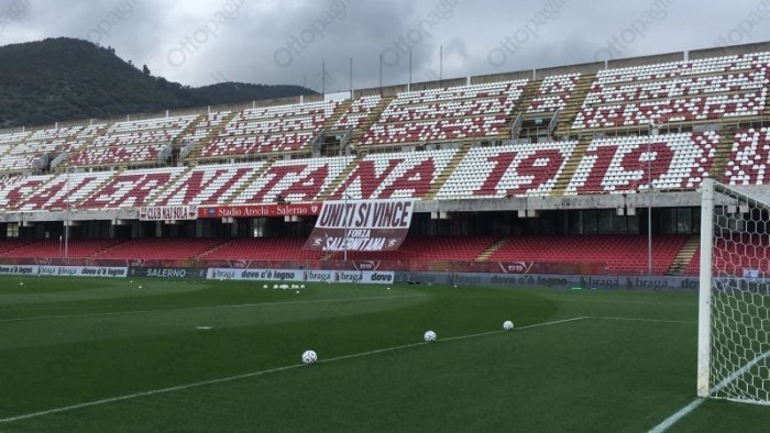 salernitana campagna abbonamenti vicini alla quota dell anno scorso