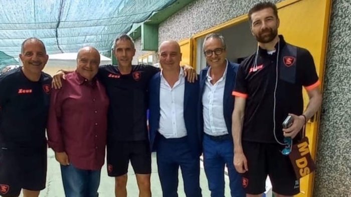 visita del club salernitana parlamento nel ritiro di rivisondoli