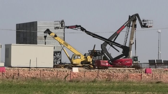 quattro indagati per la tragica morte di gino di furia disposta l autopsia