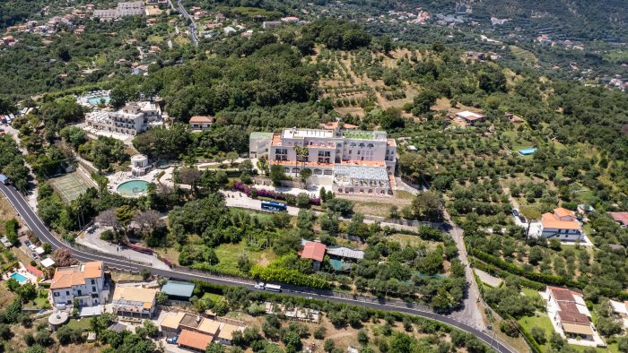 sant agnello il sindaco coppola il nuovo ospedale si faccia al nastro azzurro