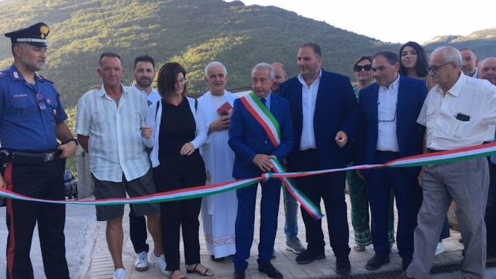 inaugurato il parcheggio di via santa brigida a sanza un opera attesa da anni