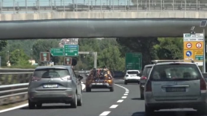 esodo estivo anas 140mila transiti verso sud sull a2