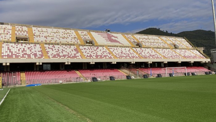 salernitana ecco il progetto per riaprire la curva nord venerdi si presenta