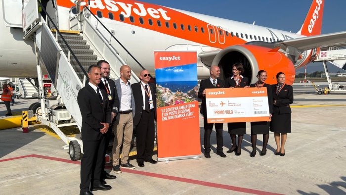 easy jet a salerno 50mila posti per milano e rotte internazionali