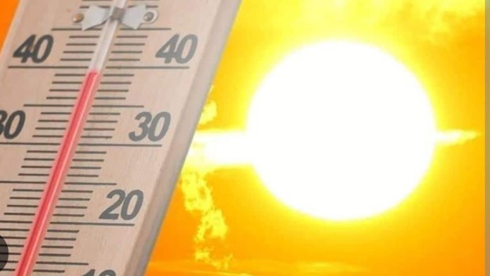 il caldo africano non da tregua allerta prorogata almeno fino a martedi