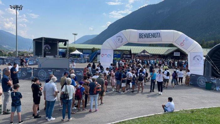 pienone di tifosi a dimaro per l amichevole di sabato contro il mantova