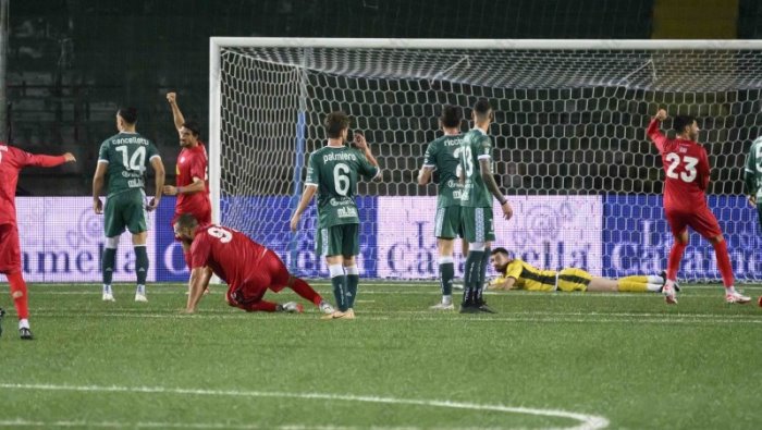 avellino vano per l attacco due gol da avversario ora la sfida biancoverde