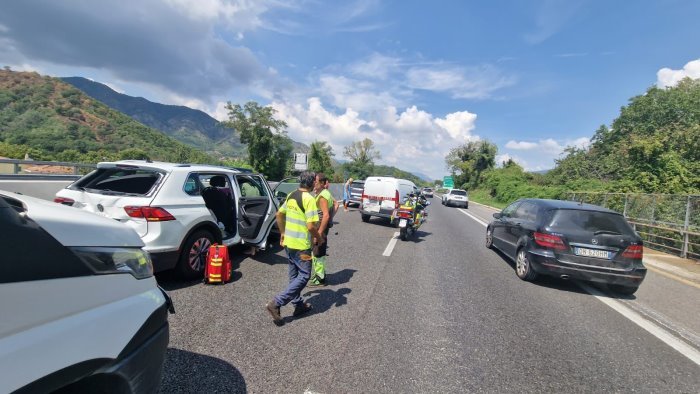 disordini sul raccordo fissata l udienza preliminare per venti indagati