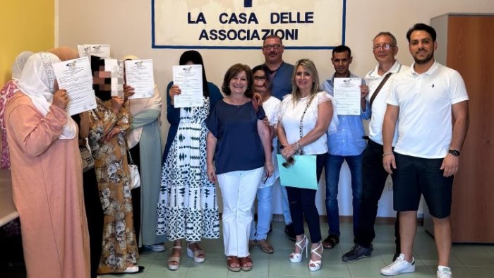 a ponte grazie al cpia la consegna certificazioni lingua italiana livello a2