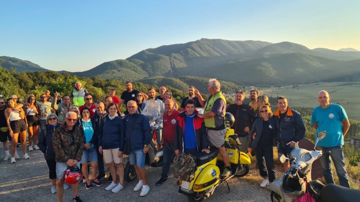 grande successo per il raduno nazionale de vespa club leoni rossi