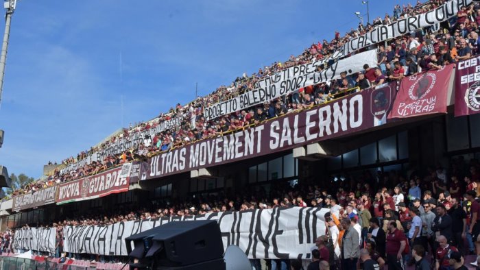 salernitana nessun passo indietro pronta l adunata dei tifosi