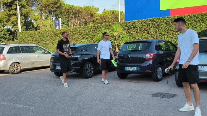 salernitana iniziate le visite mediche ci sono bonazzoli e dia