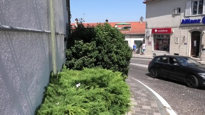 ratti a spasso in piazza duomo e via parzanese ad ariano