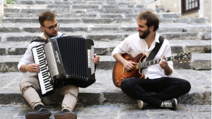 musica e divertimento ultima serata per giocavietri