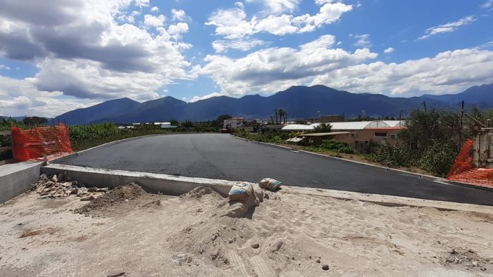 asfaltata la bretella sul ponte rio sguazzatoio