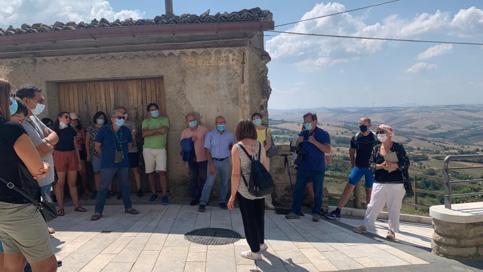 storia cultura e tradizioni alla scoperta del borgo antico