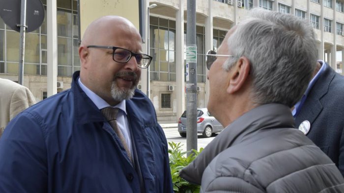 ciampi m5s a ferragosto la sanita irpina e in caduta libera