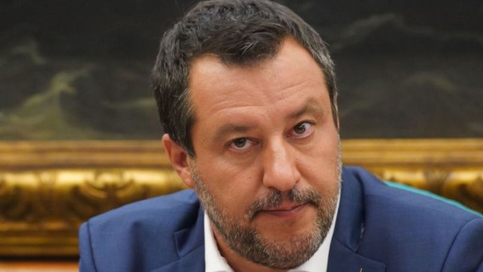 green pass salvini parlarne ora rovina stagione turistica