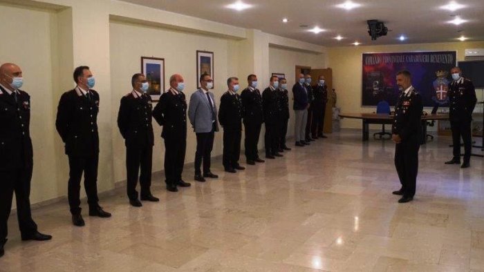 carabinieri il generale stefanizzi saluta l arma sannita