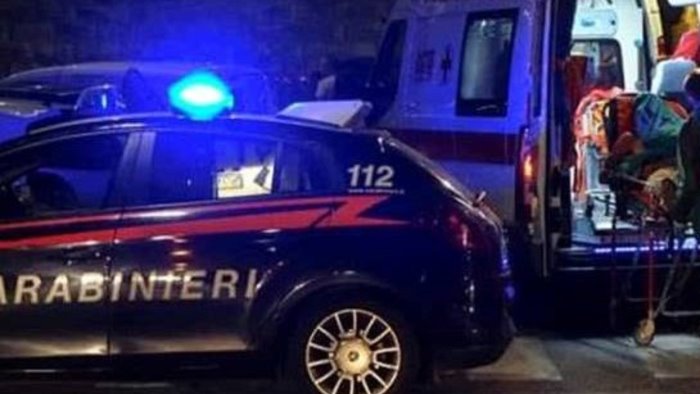 colpi d arma da fuoco nella notte ad acerra ferita una ragazzina di 15 anni