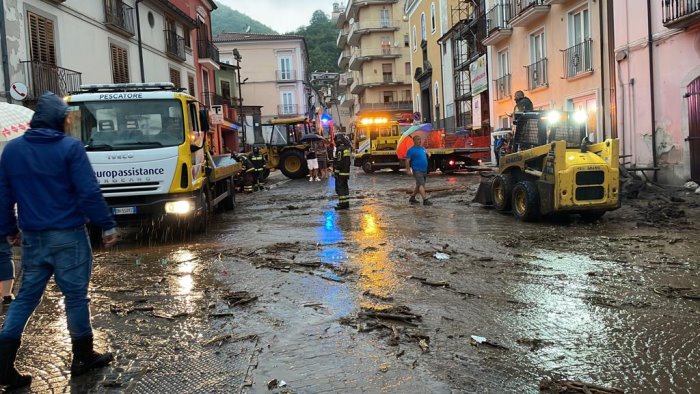 alluvione a monteforte irpino de luca la regione pronta a scendere in campo