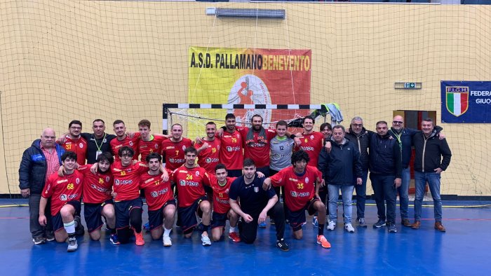 pallamano benevento addio all a2 per dare spazio ai giovani