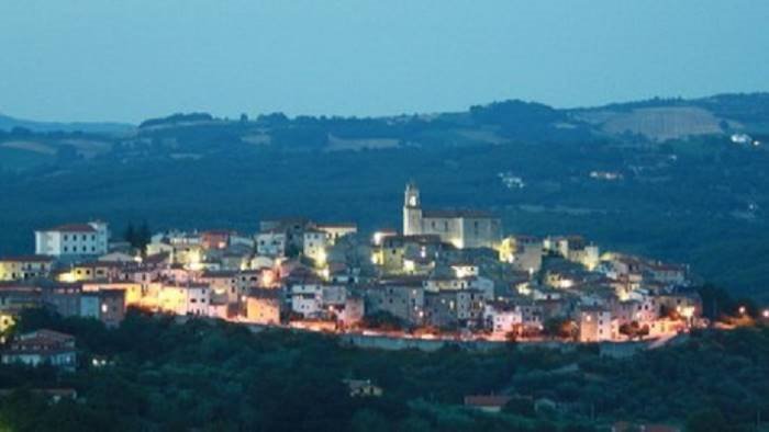 forum giovani tour a sassinoro tra le bellezze dei luoghi guardando al futuro