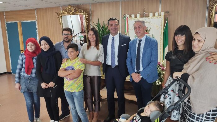 area vasta il comune di avellino accoglie famiglia afgana