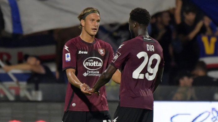 salernitana subito in campo per preparare il match di bologna