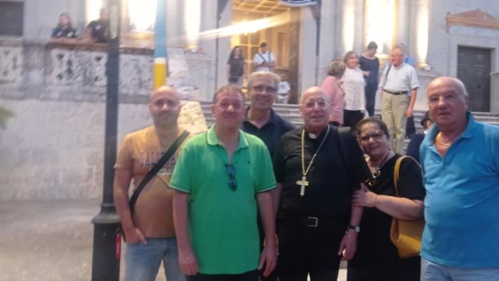 monsignor sergio melillo ad avellino per la novena alla madonna fedeli in festa