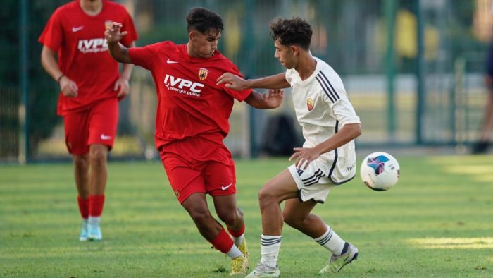 benevento tre reti alla roma primavera le foto del test amichevole