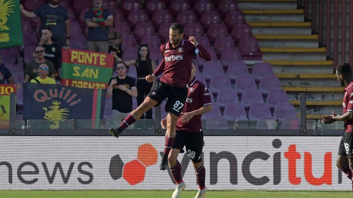 salernitana ternana 1 0 candreva illumina l arechi granata ai sedicesimi