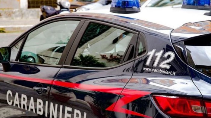 controlli multe e sequestri dei carabinieri a ferragosto