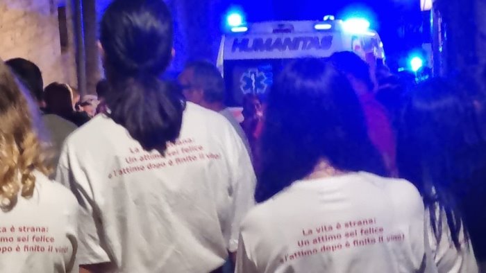 tragedia a baccanalia muore ragazza di 23 anni lavorava alla festa