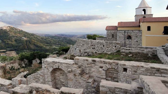 molinara le radici le eccellenze la devozione per il tributo a san rocco