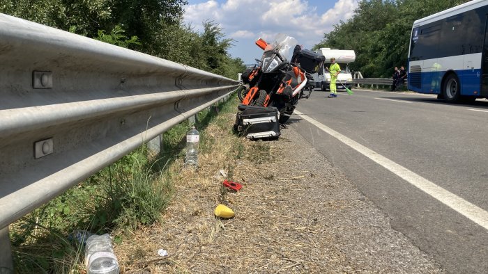 statale telesina scontro tra moto feriti e paura