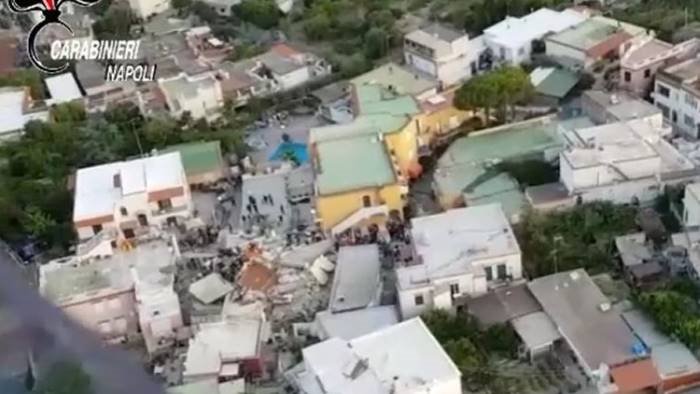 ischia la relazione del commissario per il post terremoto serve 1 miliardo