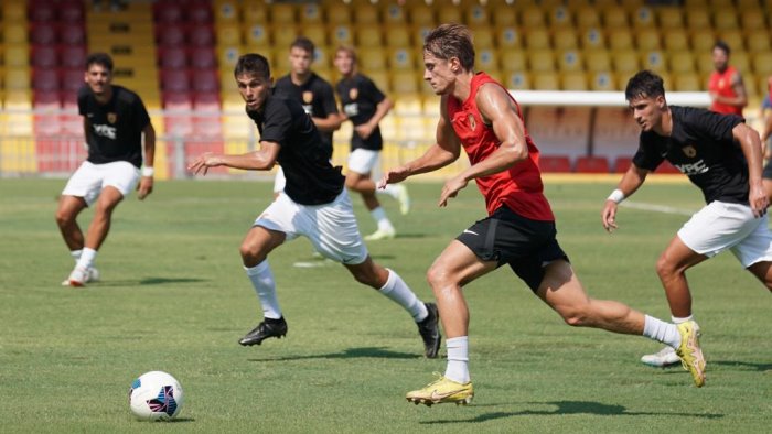 benevento test al vigorito contro la primavera foto