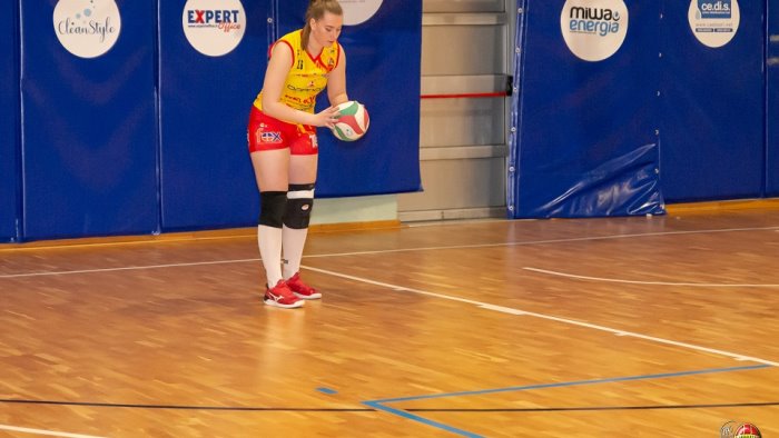 l accademia volley parla ucraino con kaplenko e kostina