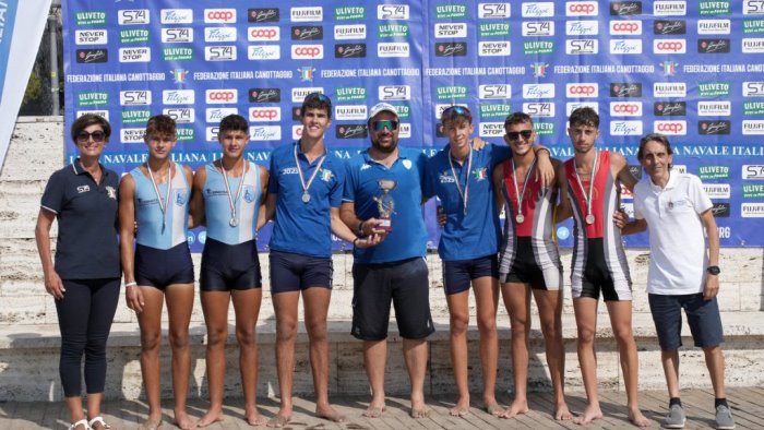 canottaggio conclusi i campionati italiani di beach sprint a salerno