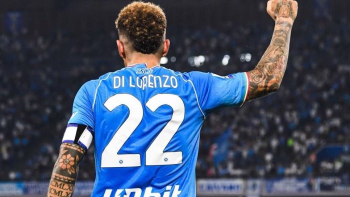 il napoli e sempre uno spettacolo 2 0 al sassuolo e punteggio pieno