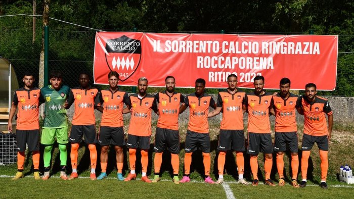 sorrento prosegue ritiro a roccaporena 2 0 nel test contro l atletico ascoli