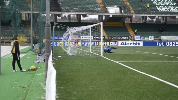 l arbitro di avellino latina ecco le designazioni del primo turno