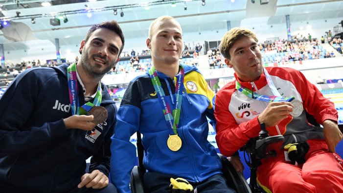 nuoto paralimpico mondiali boni di bronzo nei 50 dorso s3