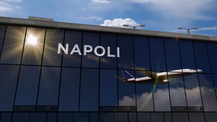 napoli aumento traffico aereo acampora pd serve tavolo gesac comune