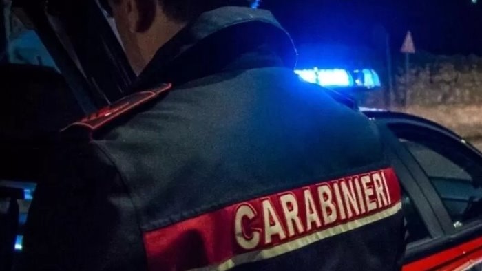 occupa un appartamento abusivamente ai domiciliari un 50enne