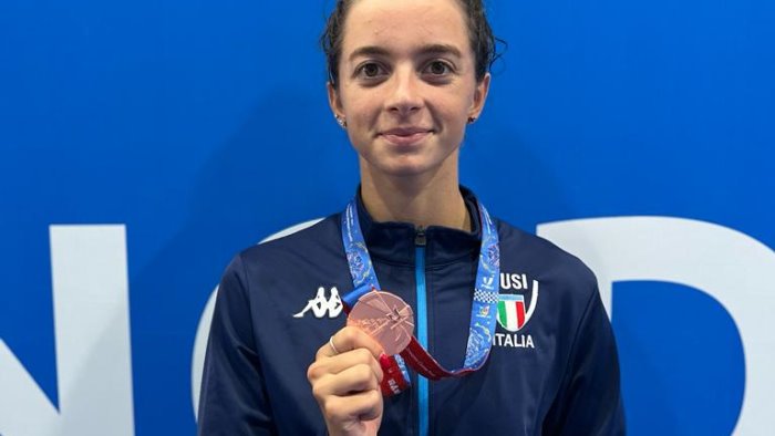 nuoto universiadi quarta medaglia per viola scotto di carlo