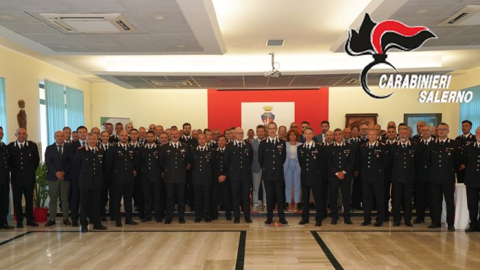 salerno il comandante interregionale minicucci in visita al comando carabinieri