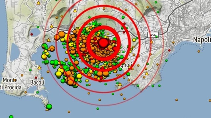 campi flegrei sciame sismico in corso magnitudo massima 2 3